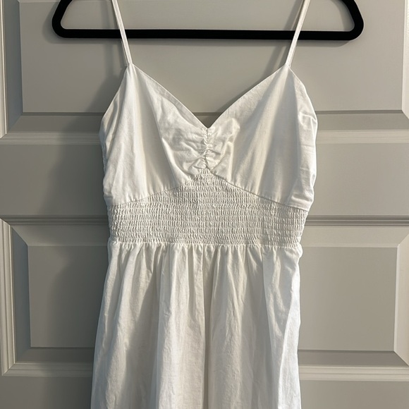 NWOT SOLD OUT Steve Madden Smocked Sleeveless Maxi Dress in White Size S - Picture 8 of 15